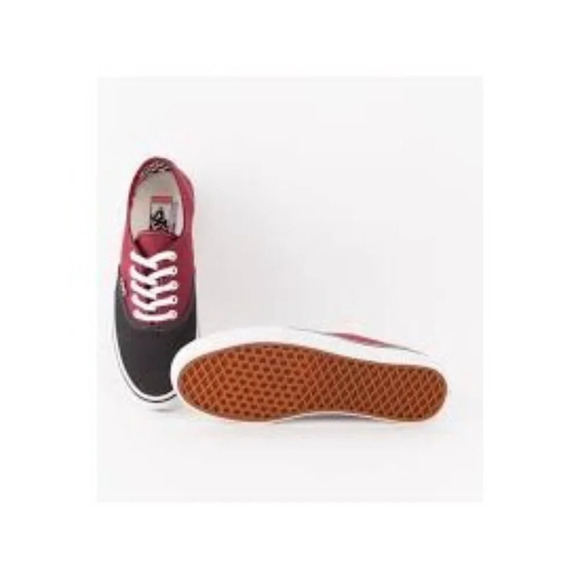 Vans Skateboarding Colorblock Sneakers in Asphalt/Pomegranate - Picture 3 of 9